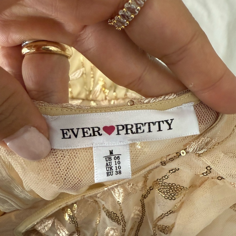 EVER PRETTY Gold Sequin Dress. Size 6 - Picture 9 of 10